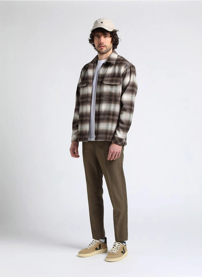 Samsoe Samsoe SMITHY - Pantalon Slim | Gris 12 Samsoe Samsoe SMITHY - Pantalon Slim | Gris – Bild 10