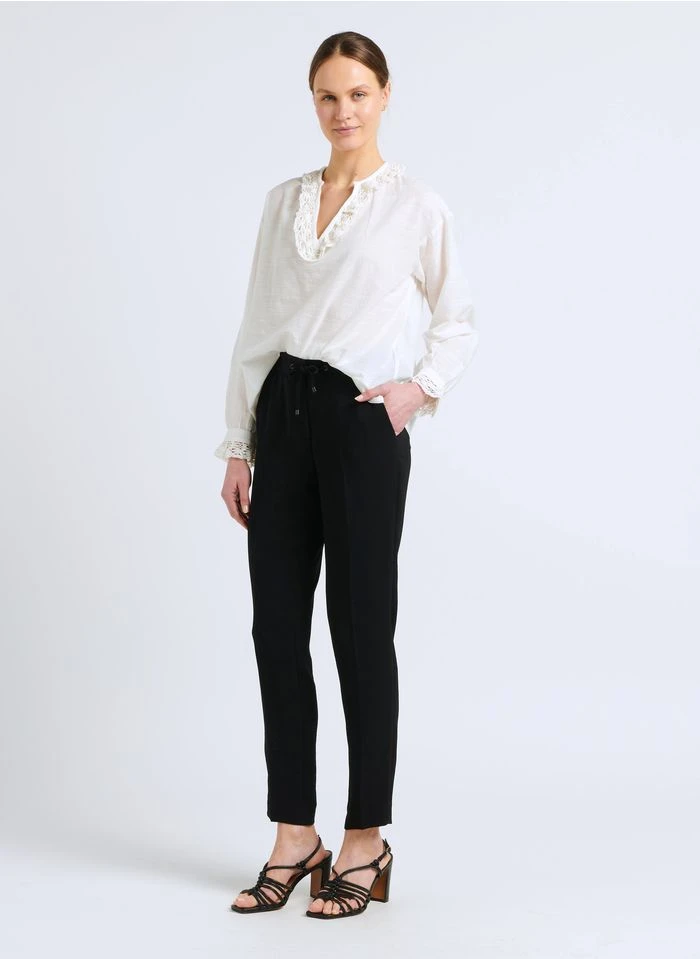 JOSEPHINE - Pantalon Droit | Noir 10 JOSEPHINE - Pantalon Droit | Noir – Bild 8