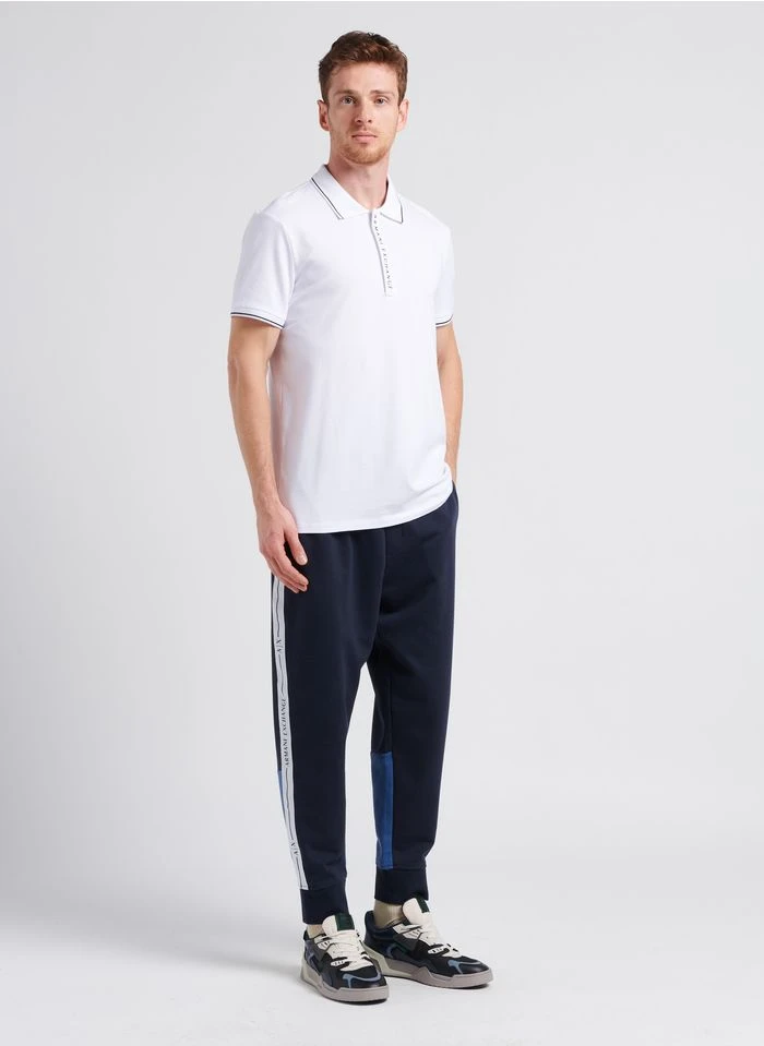 Armani Exchange Jogging A Bandes Logotypées En Coton | Bleu 7 Armani Exchange Jogging A Bandes Logotypées En Coton | Bleu – Bild 5