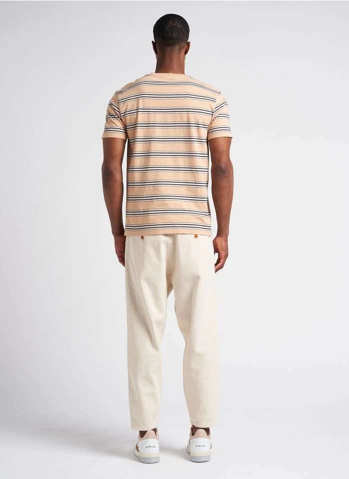 SWING - Pantalon Carotte En Coton Bio | Beige 21 SWING - Pantalon Carotte En Coton Bio | Beige – Bild 19